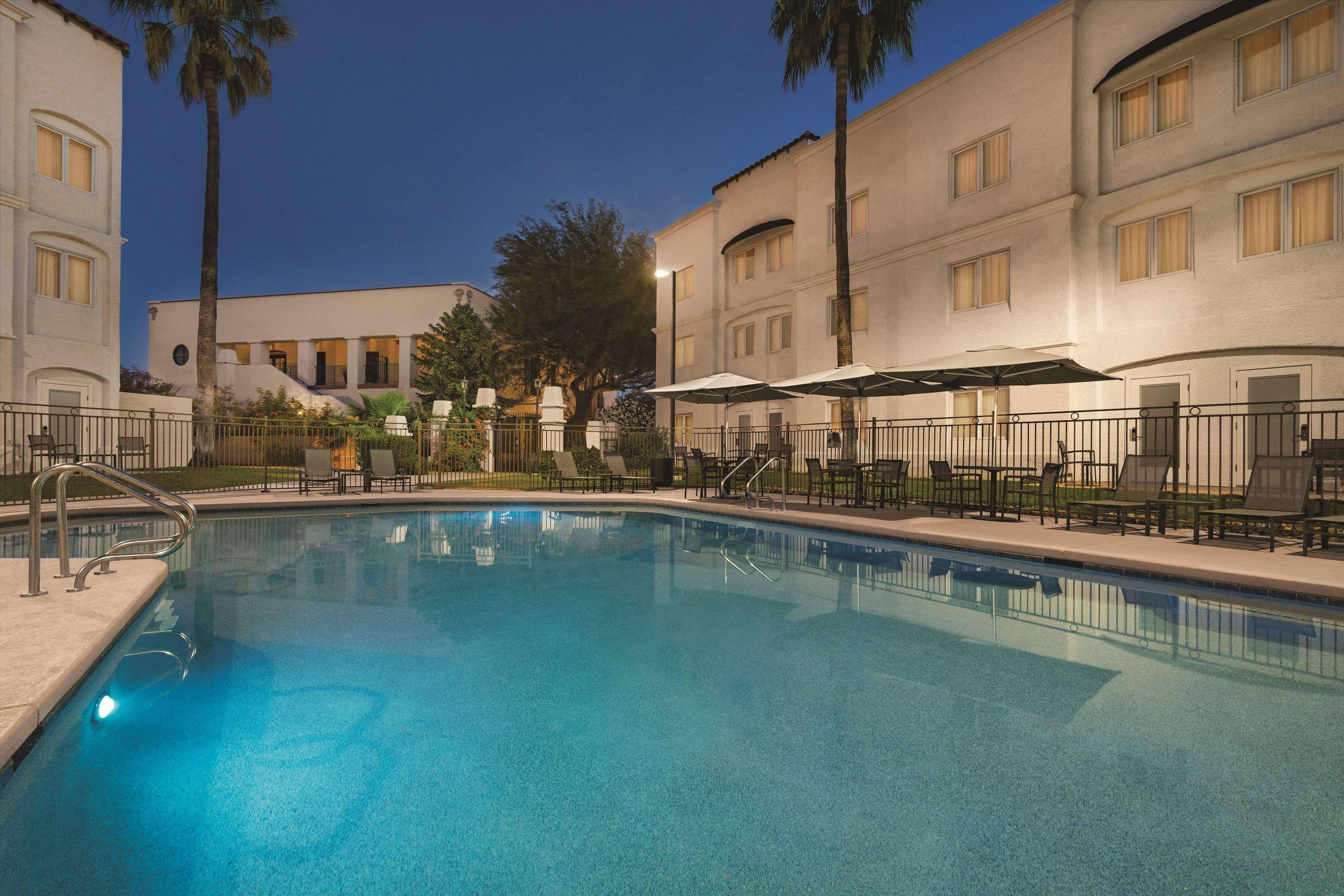 Homewood Suites Tucson St. Philip'S Plaza University Eksteriør bilde